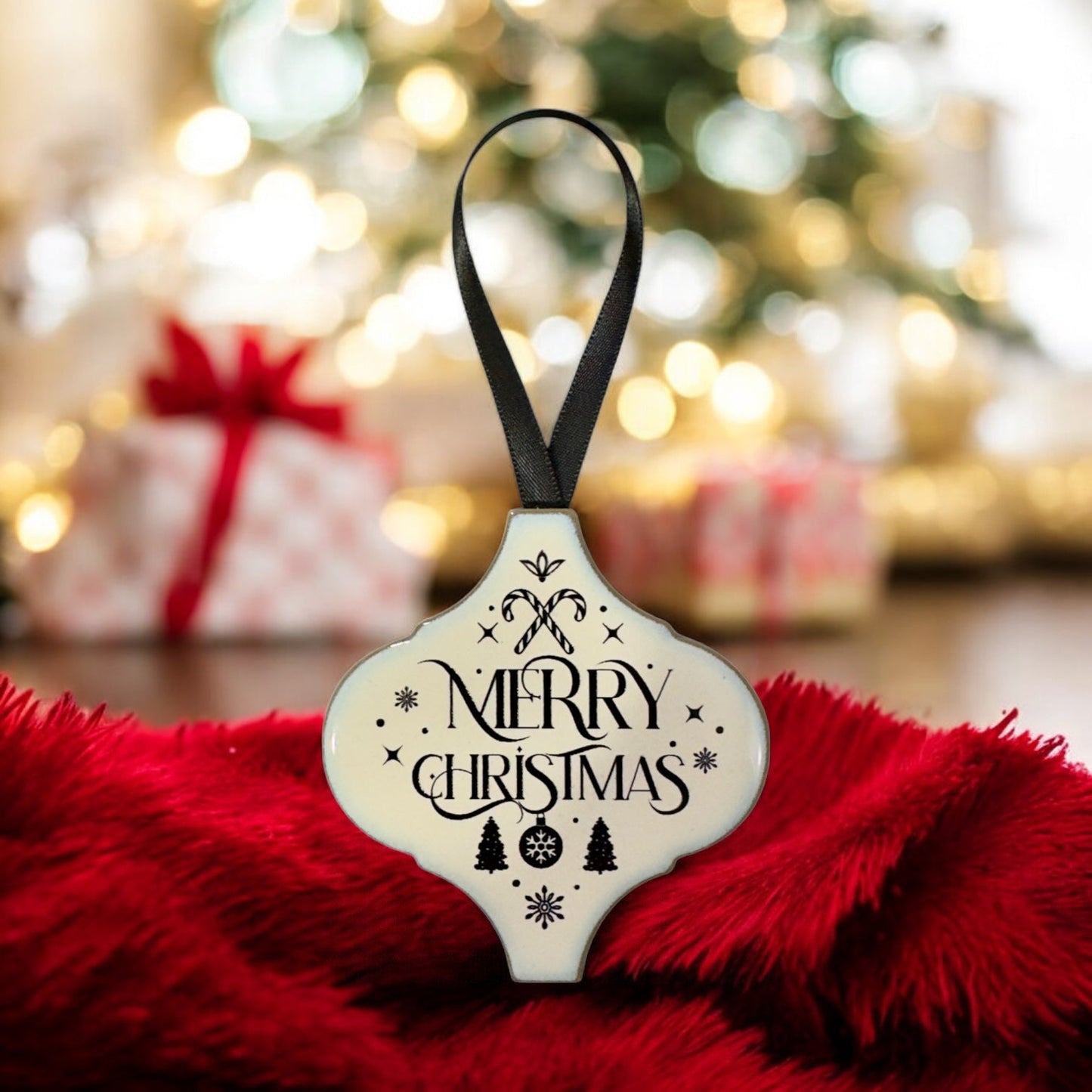 Arabesque Christmas Ornament - Merry Christmas (Candy Canes)