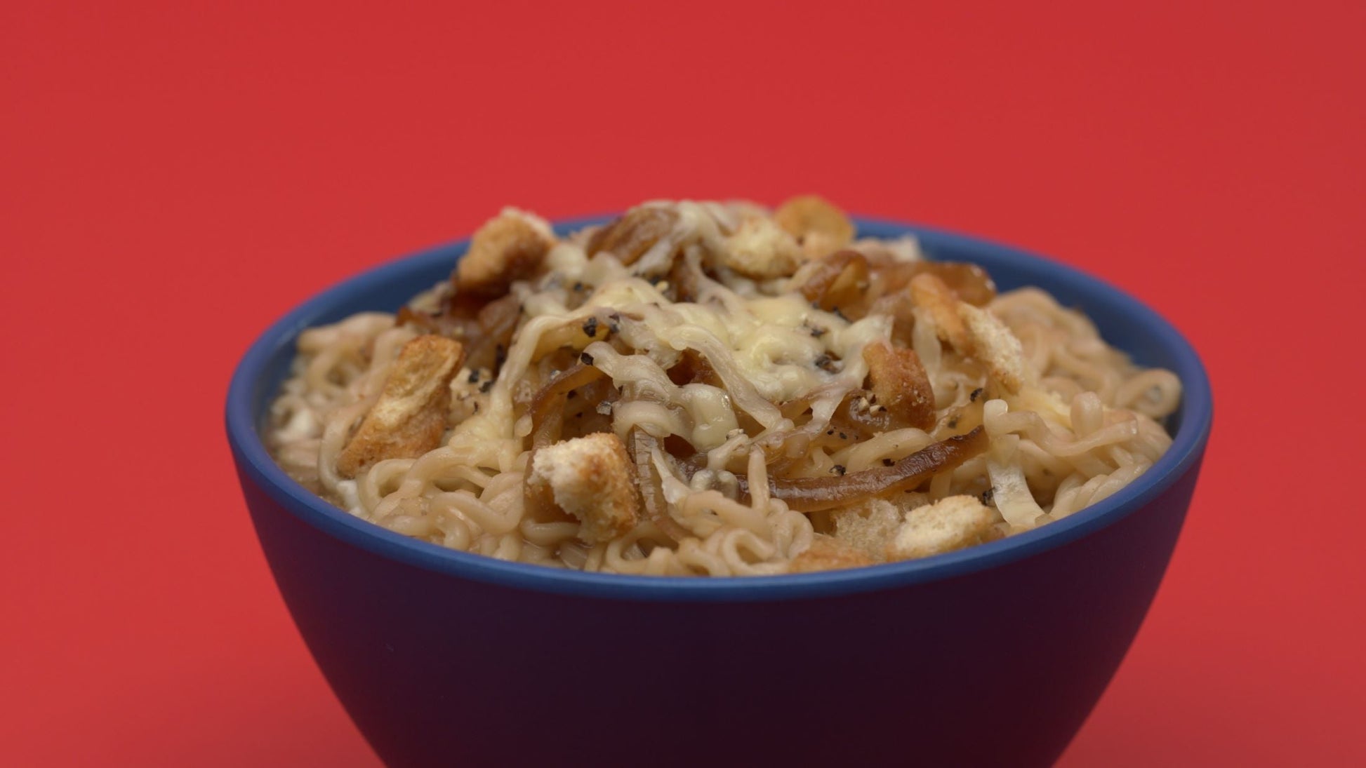 Maruchan Beef Flavor Ramen Noodle Soup image 2