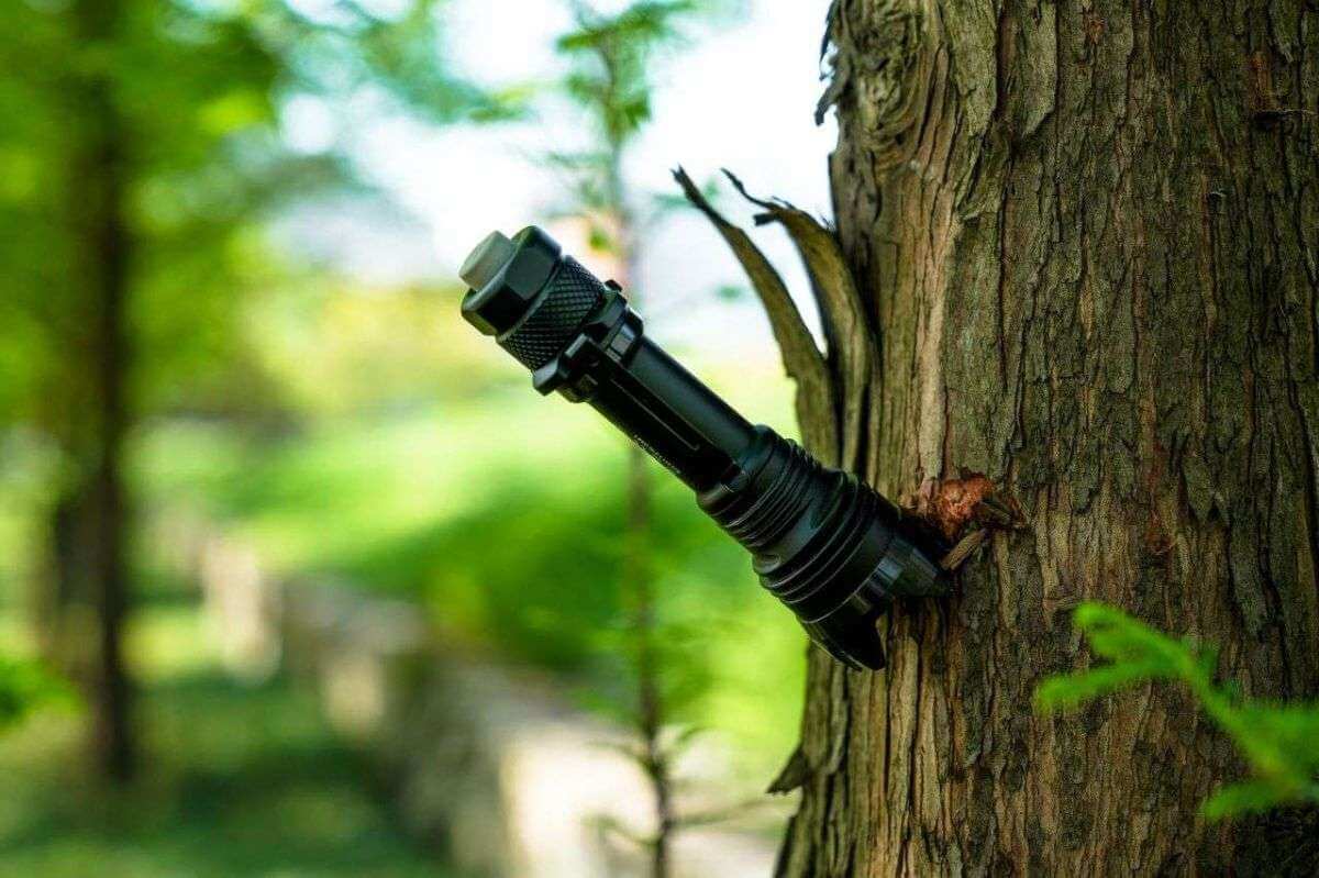 Mankerlight Striker Tactical Flashlight-4