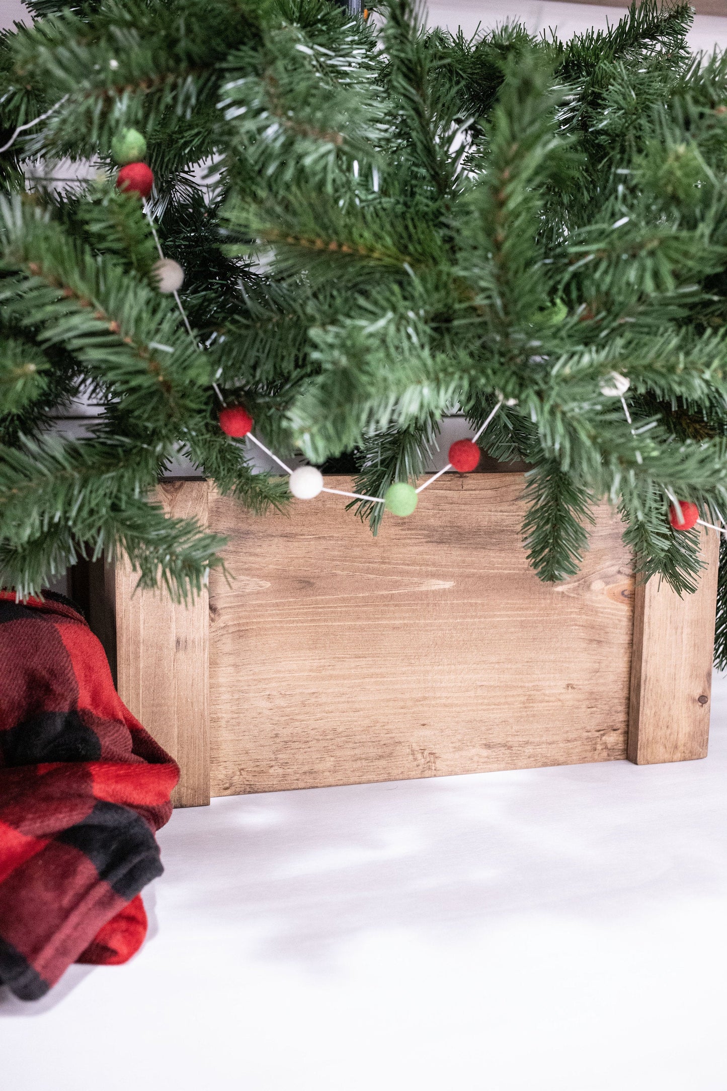 Folding Christmas Tree Collar